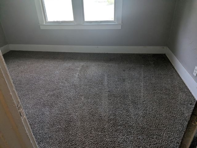 2415 Begole Street, Flint, MI 48504
