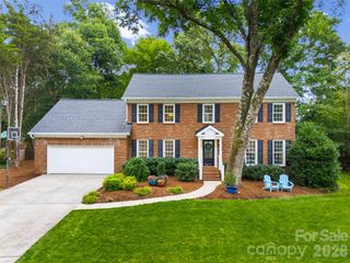 5617 Hillbrook Drive, Charlotte, NC 28226
