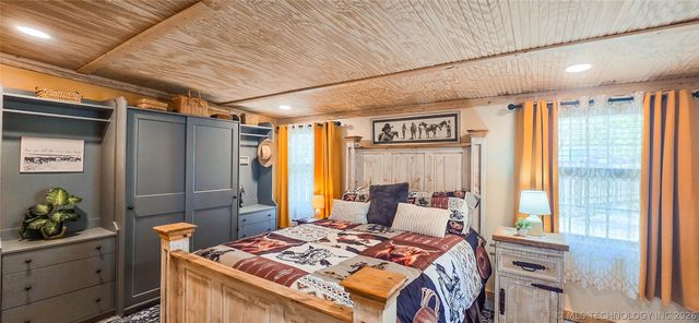 88 Mohawk Drive, Canadian, OK 74425