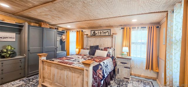 88 Mohawk Drive, Canadian, OK 74425