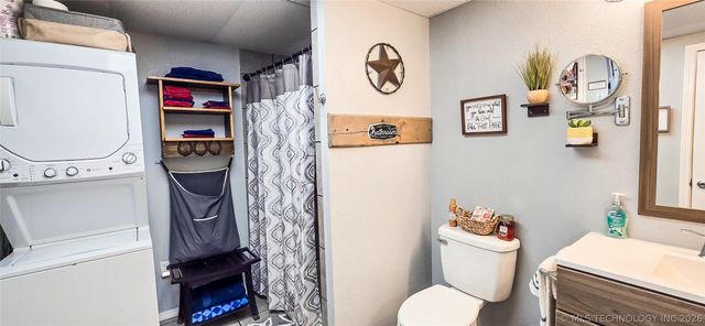 88 Mohawk Drive, Canadian, OK 74425