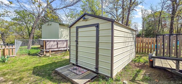 88 Mohawk Drive, Canadian, OK 74425