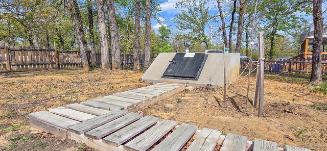 88 Mohawk Drive, Canadian, OK 74425