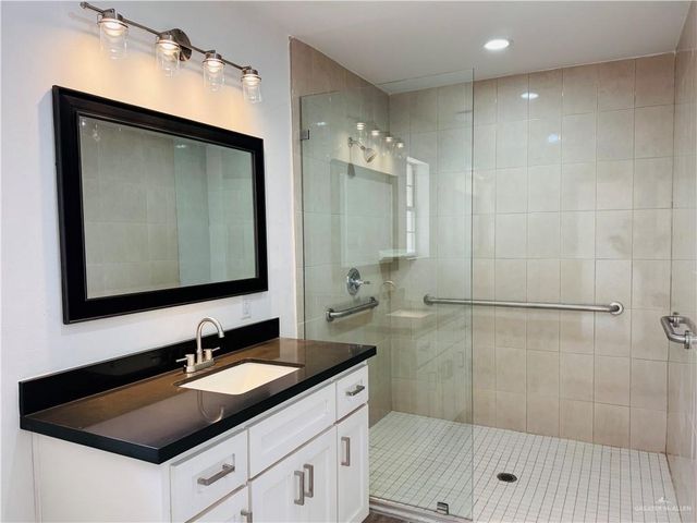 904 E Ithaca Avenue, Mcallen, TX 78501