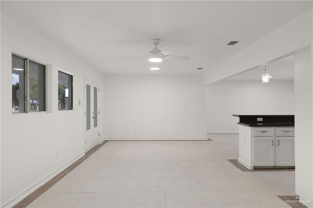 904 E Ithaca Avenue, Mcallen, TX 78501