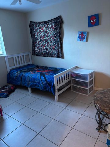 390 SW 7th Rd Road SW, Vero Beach, FL 32962