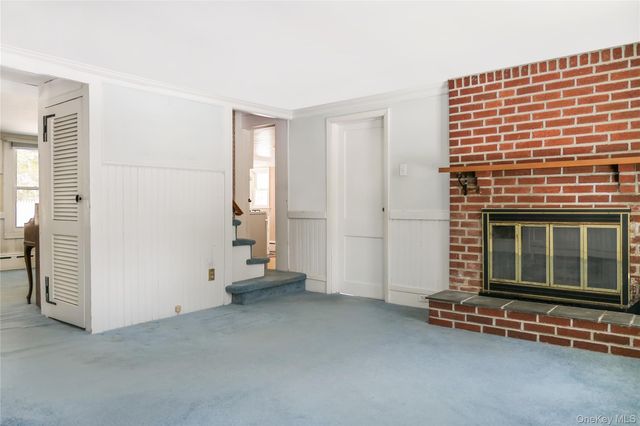 360 S Country Road, Brookhaven, NY 11719