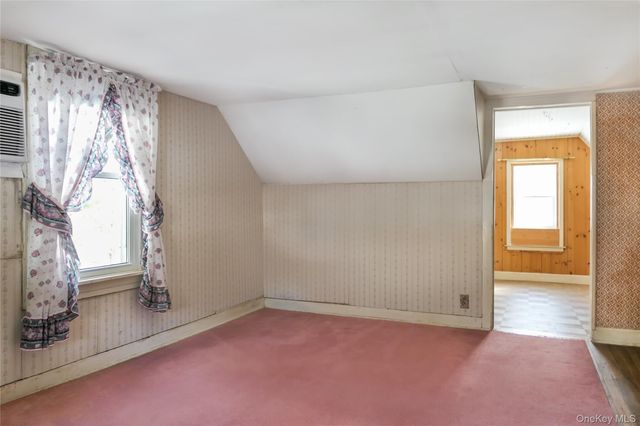 360 S Country Road, Brookhaven, NY 11719