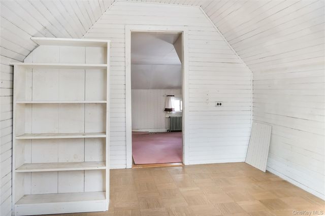 360 S Country Road, Brookhaven, NY 11719