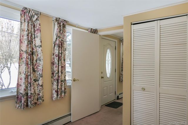 360 S Country Road, Brookhaven, NY 11719