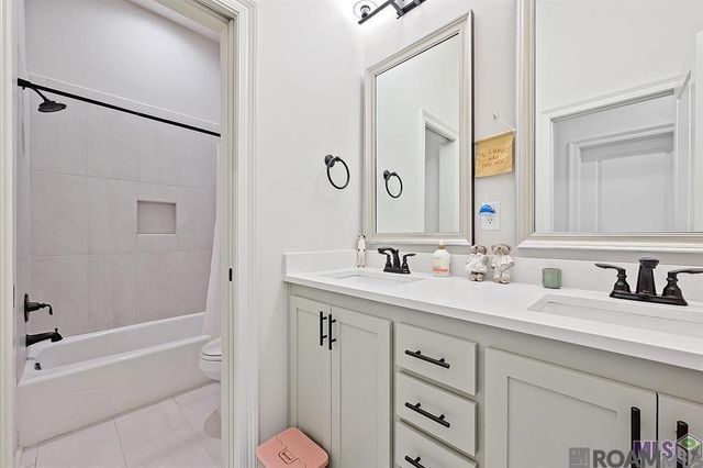 1829 Ville Marie St, Baton Rouge, LA 70808