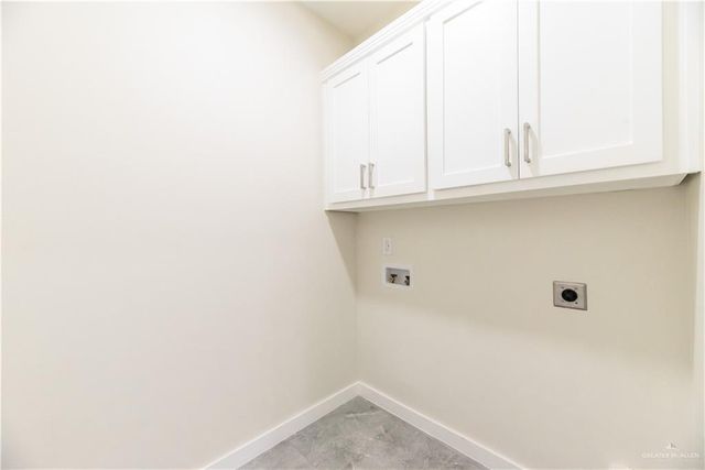 9226 N 25th Lane, Mcallen, TX 78504