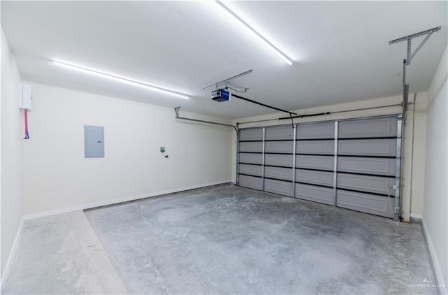 9226 N 25th Lane, Mcallen, TX 78504