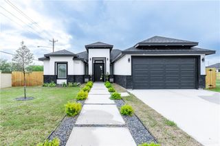 9226 N 25th Lane, Mcallen, TX 78504