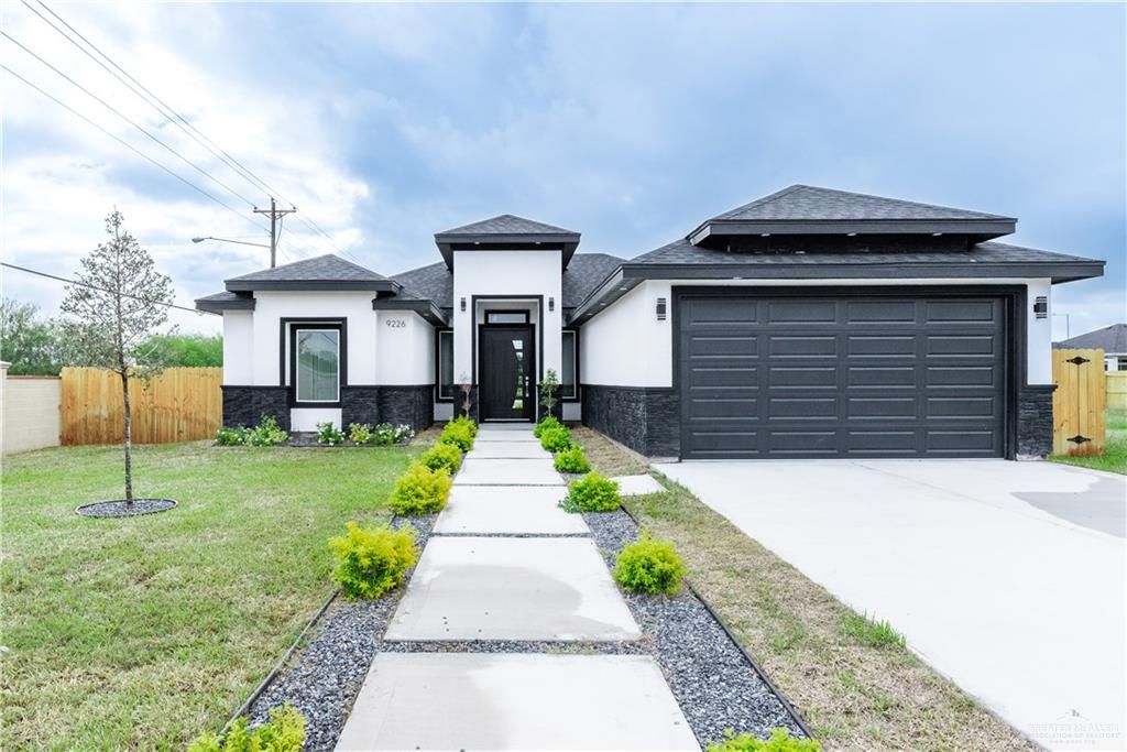 9226 N 25th Lane, Mcallen, TX 78504