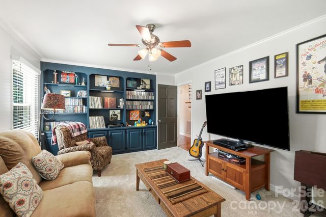 7812 Ridgeloch Place, Charlotte, NC 28226