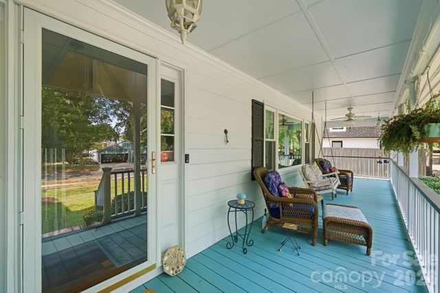 7812 Ridgeloch Place, Charlotte, NC 28226
