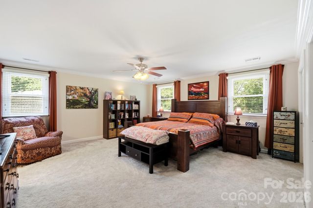 7812 Ridgeloch Place, Charlotte, NC 28226