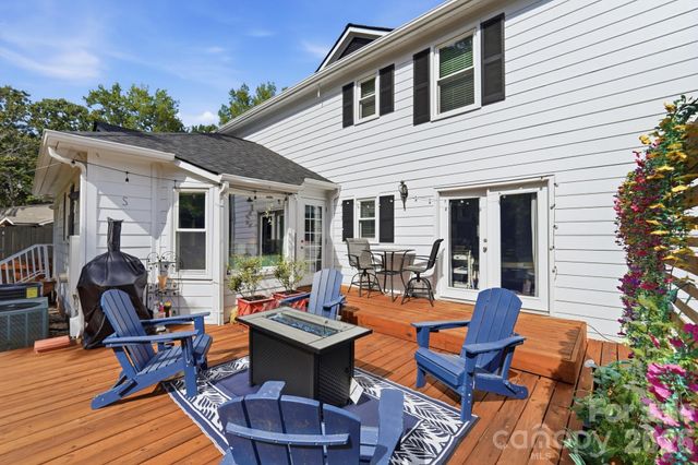 7812 Ridgeloch Place, Charlotte, NC 28226