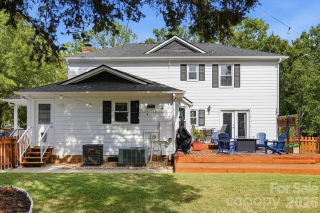 7812 Ridgeloch Place, Charlotte, NC 28226