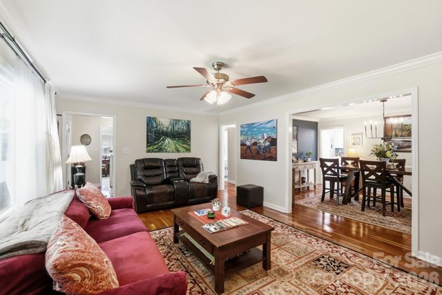 7812 Ridgeloch Place, Charlotte, NC 28226