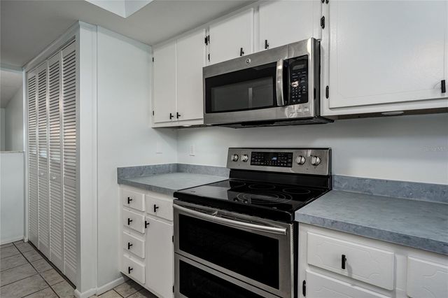 1206 58TH STREET W, Bradenton, FL 34209