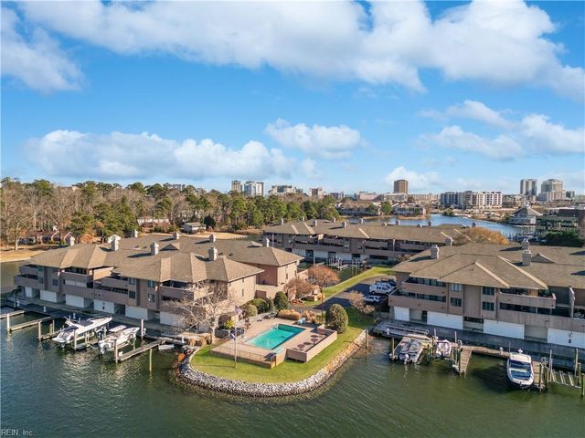 700 Oriole Dr Apt 515, Virginia Beach, VA 23451