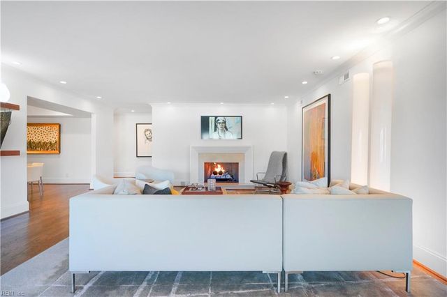 700 Oriole Dr Apt 515, Virginia Beach, VA 23451