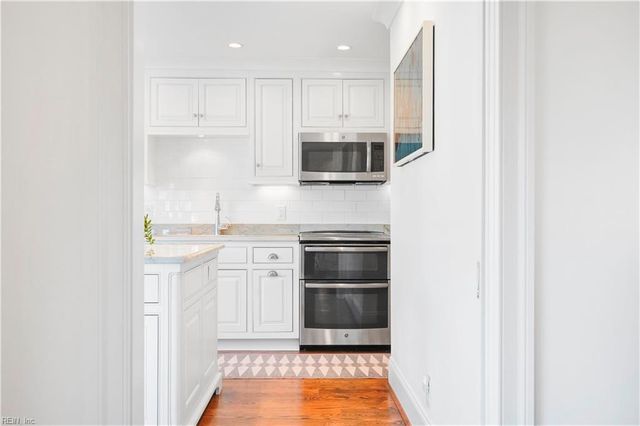 700 Oriole Dr Apt 515, Virginia Beach, VA 23451