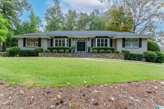 2216 HUNTERS COVE, Vestavia Hills, AL 35216