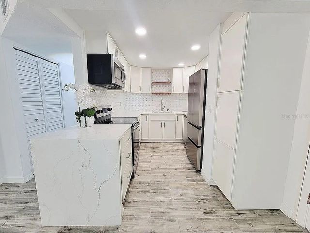 1415 OCEAN SHORE BOULEVARD 807, Ormond Beach, FL 32176