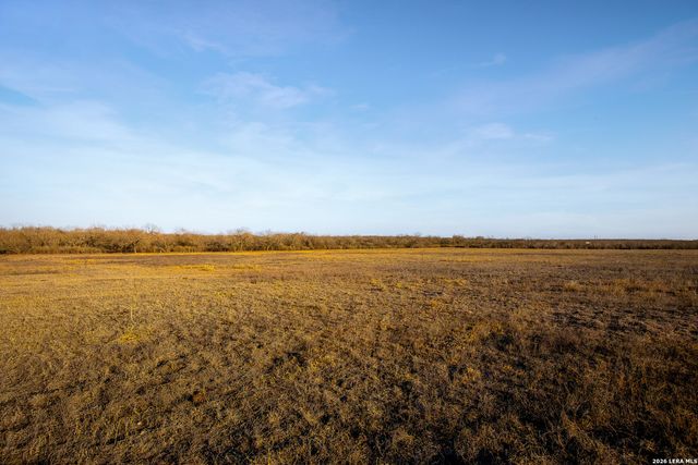 3407 CR 215, Mccoy, TX 78147