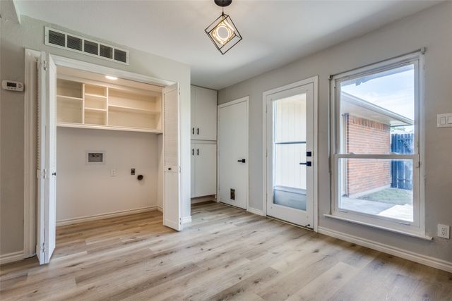 900 Hillside Lane, Flower Mound, TX 75028