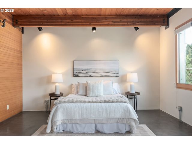 321 MILL St 4, Eugene, OR 97401