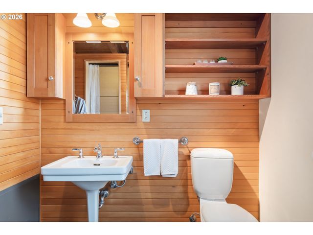 321 MILL St 4, Eugene, OR 97401