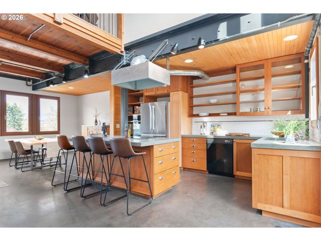 321 MILL St 4, Eugene, OR 97401