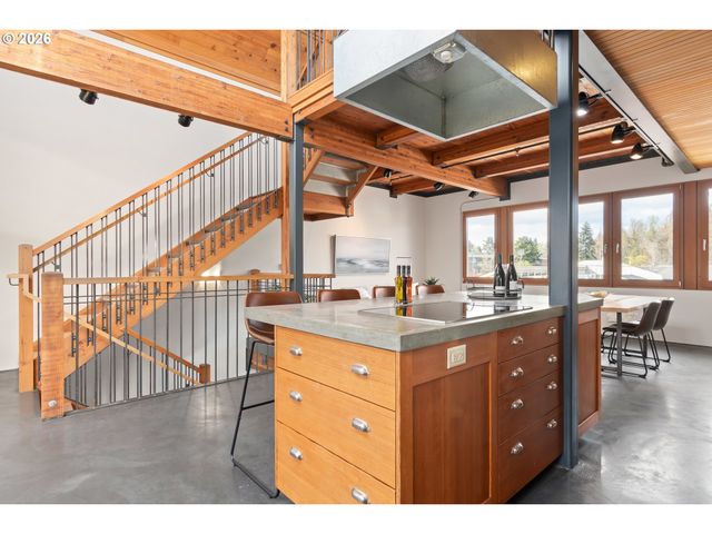 321 MILL St 4, Eugene, OR 97401