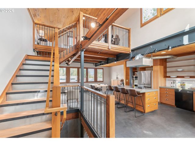 321 MILL St 4, Eugene, OR 97401