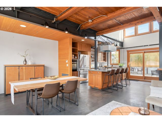 321 MILL St 4, Eugene, OR 97401