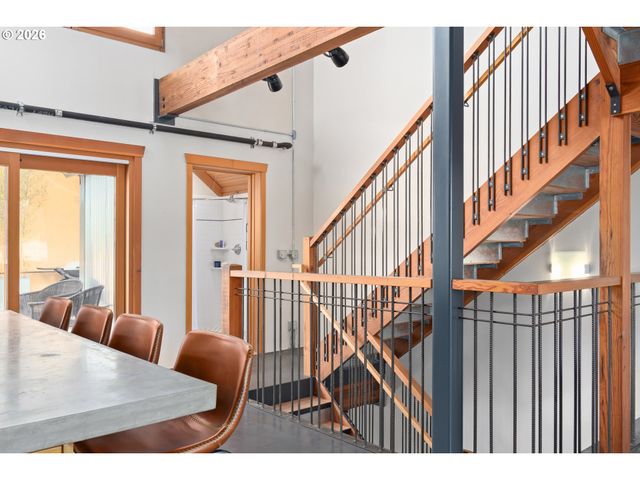 321 MILL St 4, Eugene, OR 97401