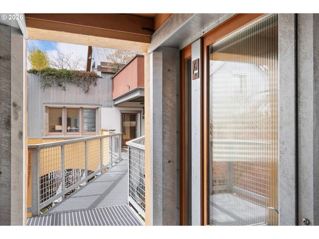 321 MILL St 4, Eugene, OR 97401