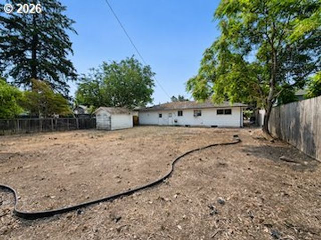 10505 Se LONG St, Portland, OR 97266