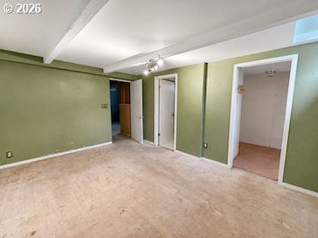 10505 Se LONG St, Portland, OR 97266