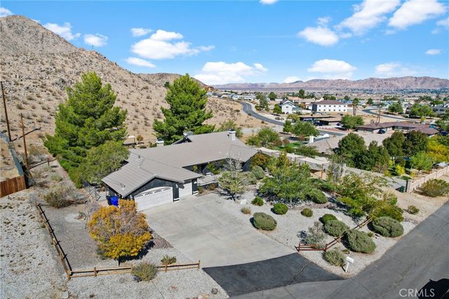 20058 Rancherias Lane, Apple Valley, CA 92307