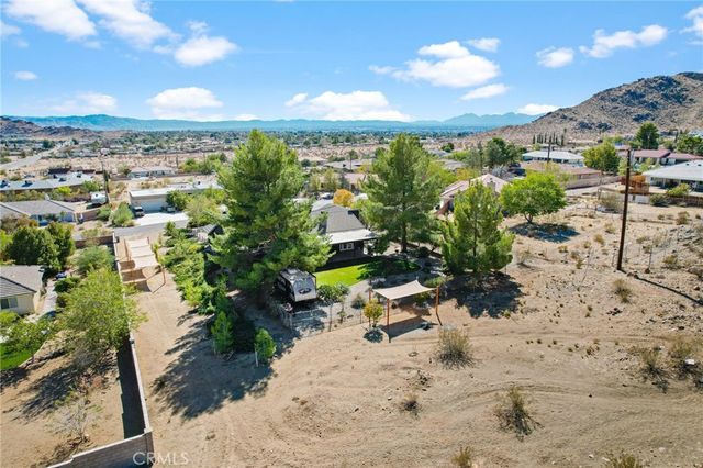 20058 Rancherias Lane, Apple Valley, CA 92307