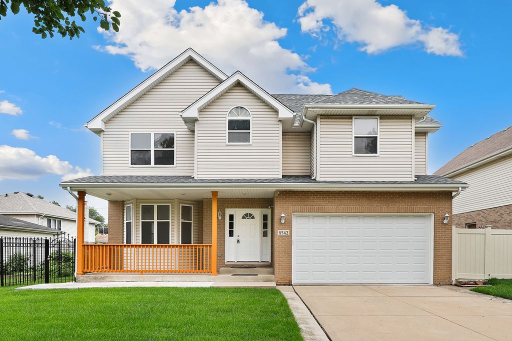 8542 Latrobe Avenue, Burbank, IL 60459