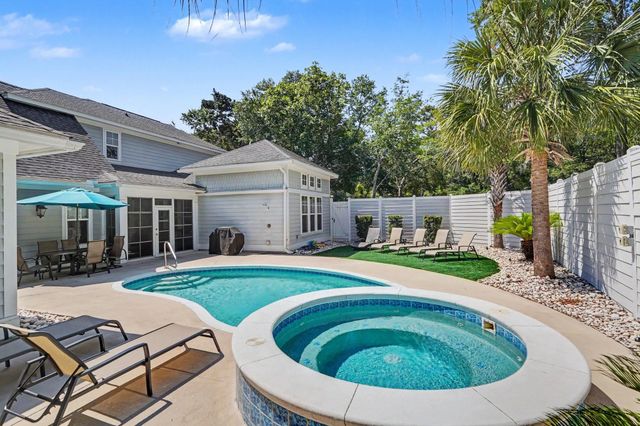 4964 Salt Creek Ct., North Myrtle Beach, SC 29582