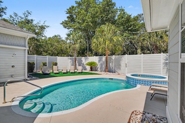 4964 Salt Creek Ct., North Myrtle Beach, SC 29582