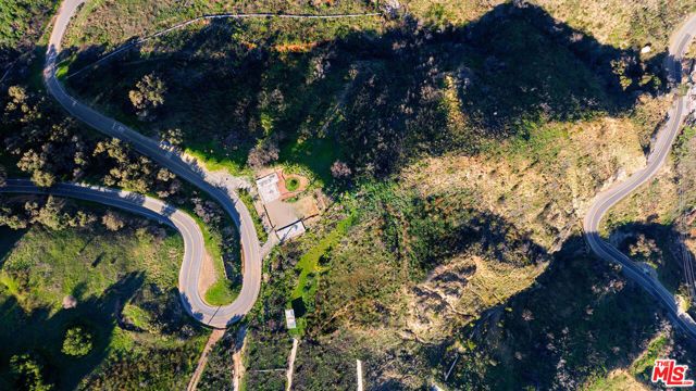 2700 Hume Road, Malibu, CA 90265