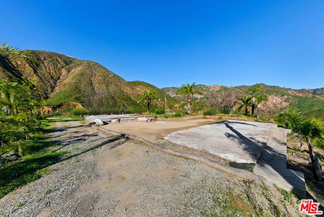 2700 Hume Road, Malibu, CA 90265